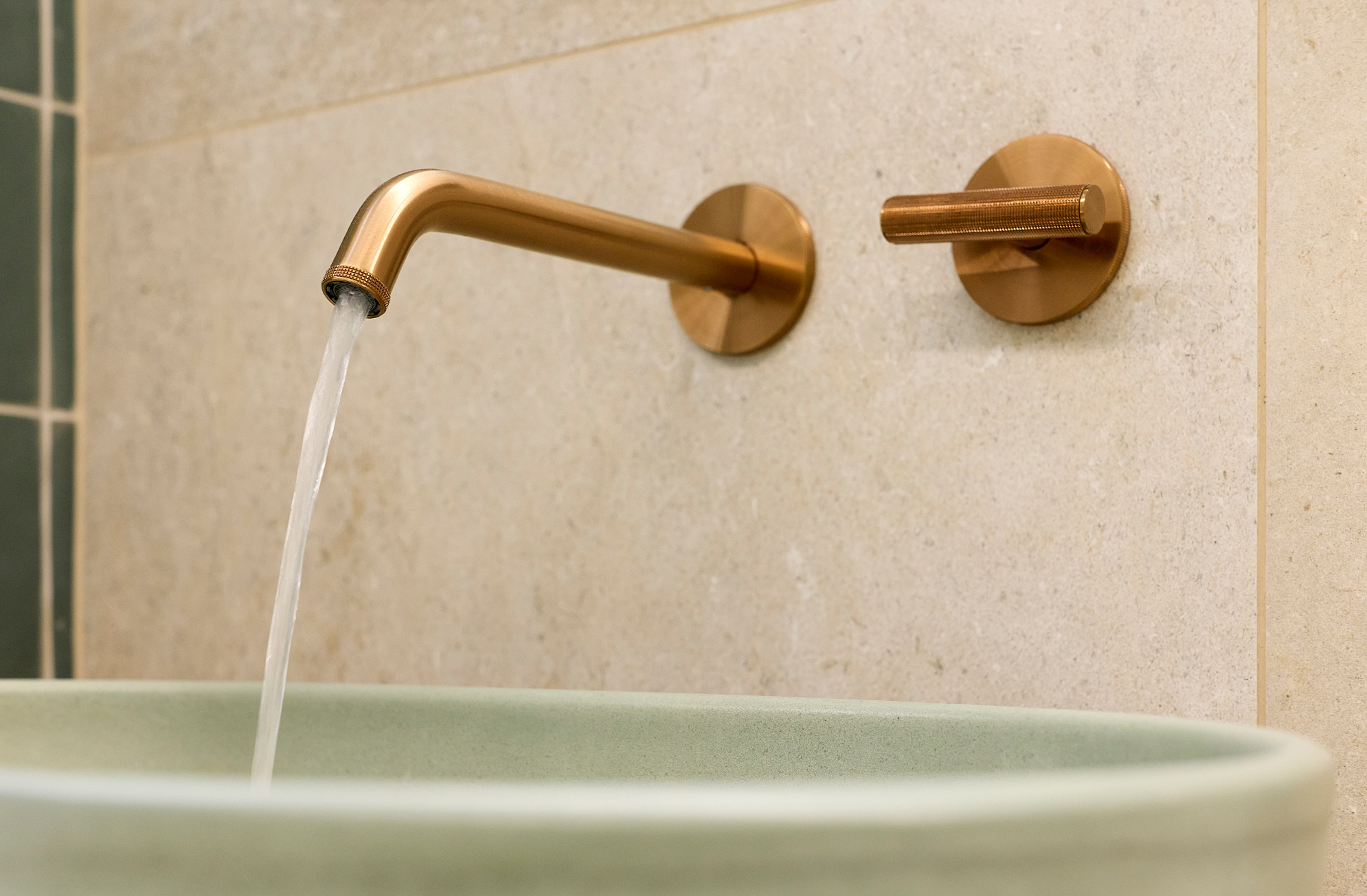 Emma and Ben's Main Bathroom Tapware