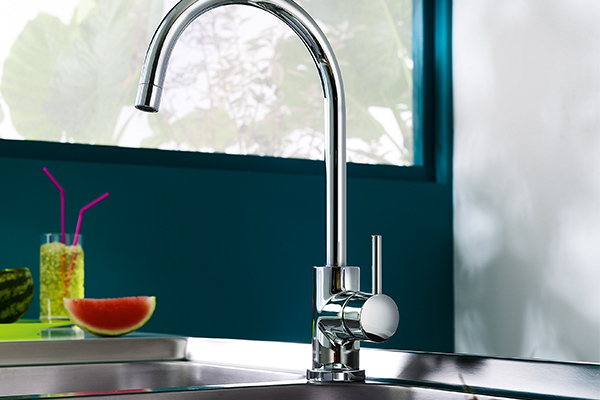 kitchen sink mixer chrome