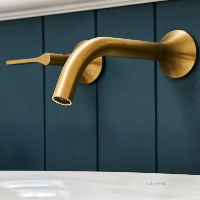 Tom and Sarah-Jane's Main Bathroom