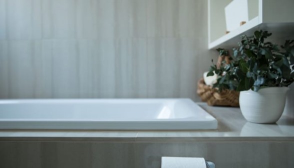 01 02 02 the vision FitMaxWzkzMCwzMzZd